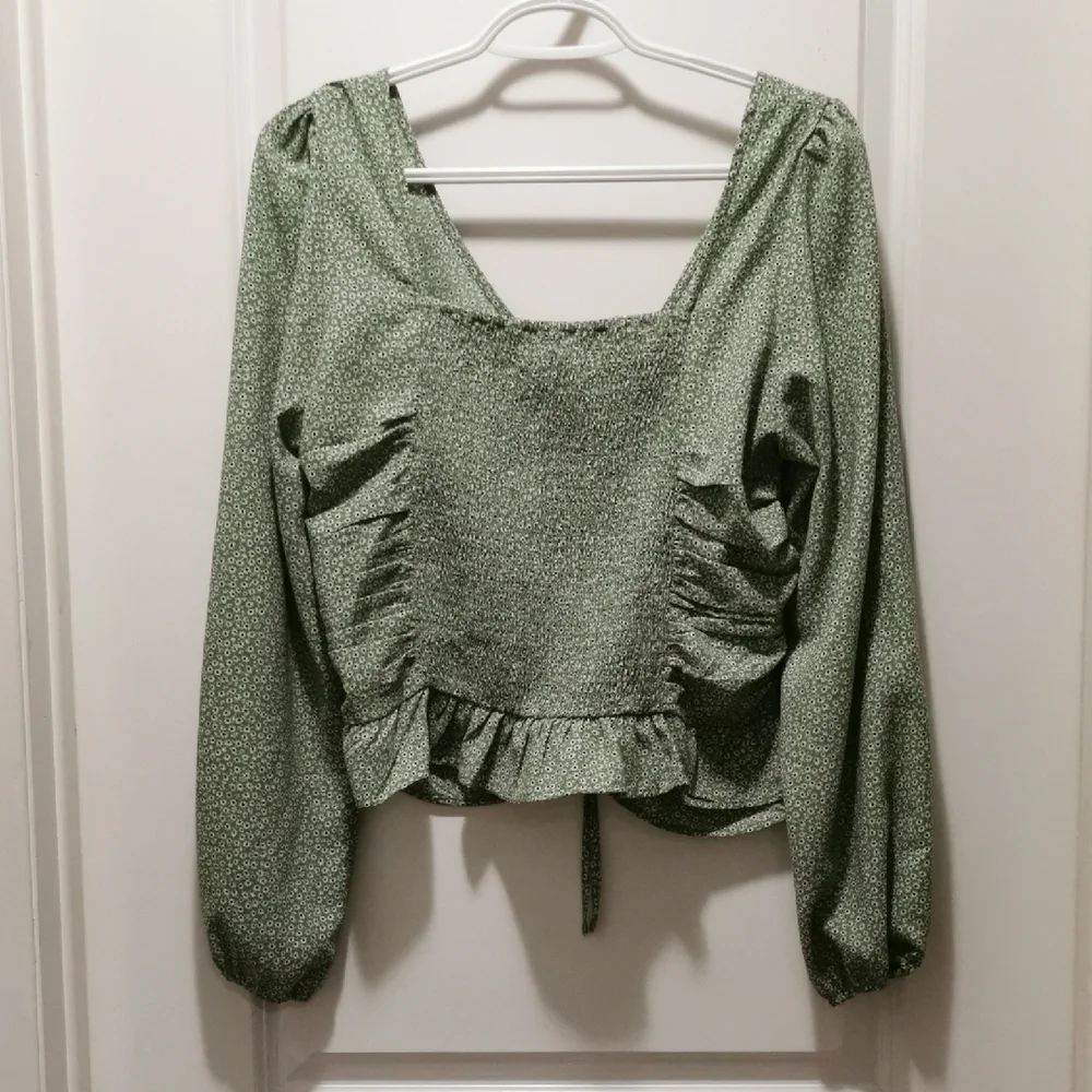 H&M Green Ruched Blouse - Picture 4 of 8